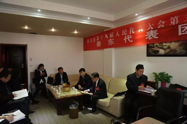 贾成民检察长赴全县各乡镇走访人大代表和政协委员