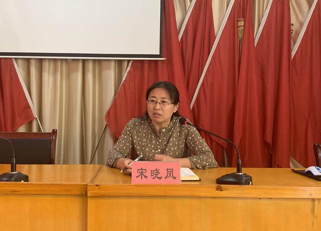 潼关县组织召开农村基层干部脱贫攻坚专题培训班