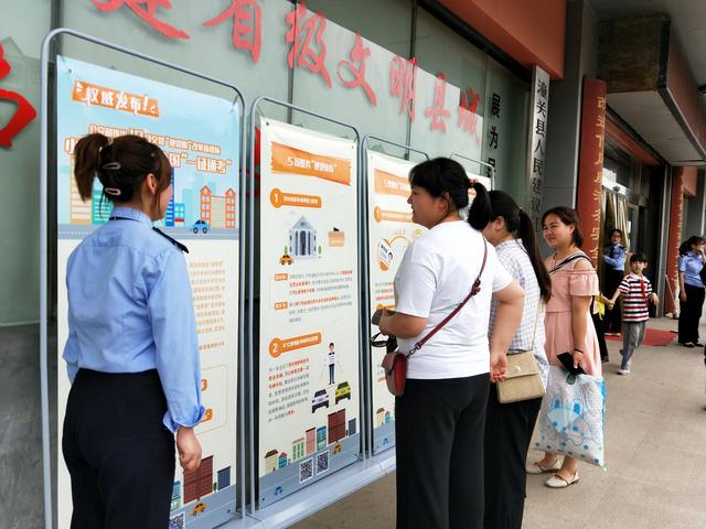 潼关车管：延时服务常态化  便民利民暖人心