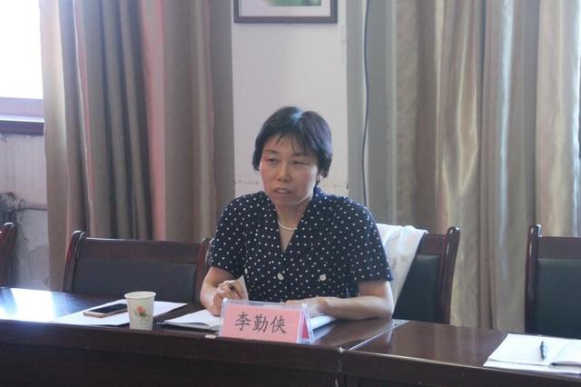潼关县委常委、组织部部长李勤侠一行莅临交通运输局调研党员教育管理工作
