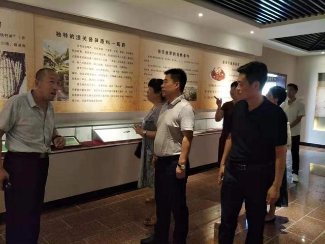 渭南市文化和旅游局来潼关县调研文创产品创新活动