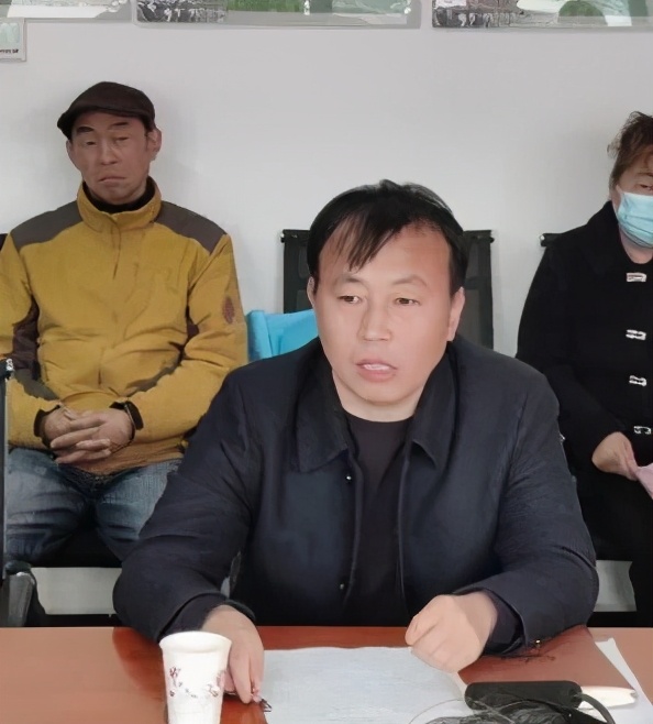 秦东镇组织召开政法系统2020年“向人民报告 请人民评议”汇报会