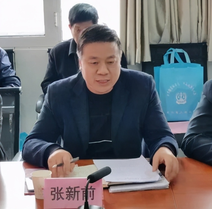 秦东镇组织召开政法系统2020年“向人民报告 请人民评议”汇报会