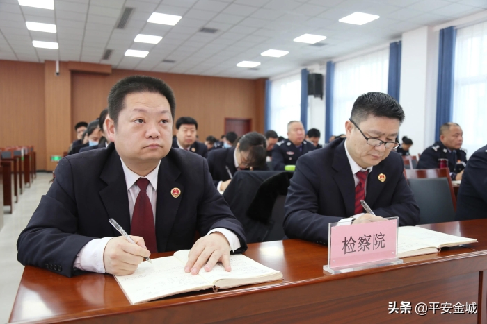 潼关县政法系统开展党的十九届五中全会精神宣讲报告会（图）