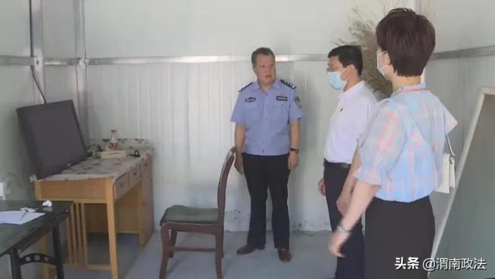 潼关县委副书记、政法委书记唐娴深入一线督导检查疫情防控工作